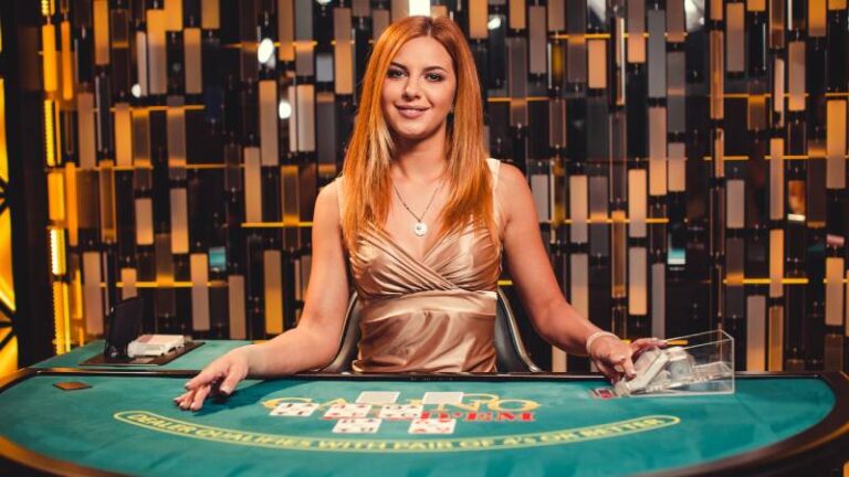Cách Chơi Casino Hold'em – Bí Kíp Làm Chủ Bàn Cược