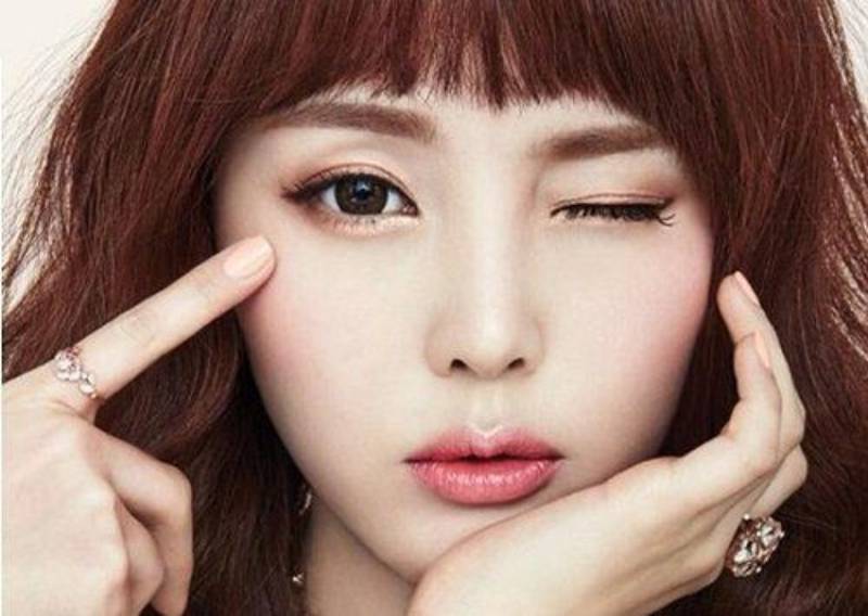 Nháy mắt trái có ý nghĩa gì trong tâm linh và lô đề?